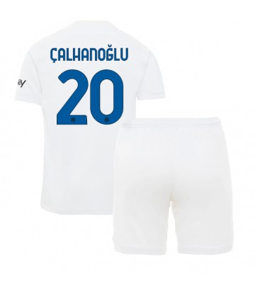 Inter Milan Hakan Calhanoglu #20 Udebanesæt Børn 2023-24 Kort ærmer (+ korte bukser)